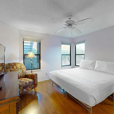 Canyon View #4120